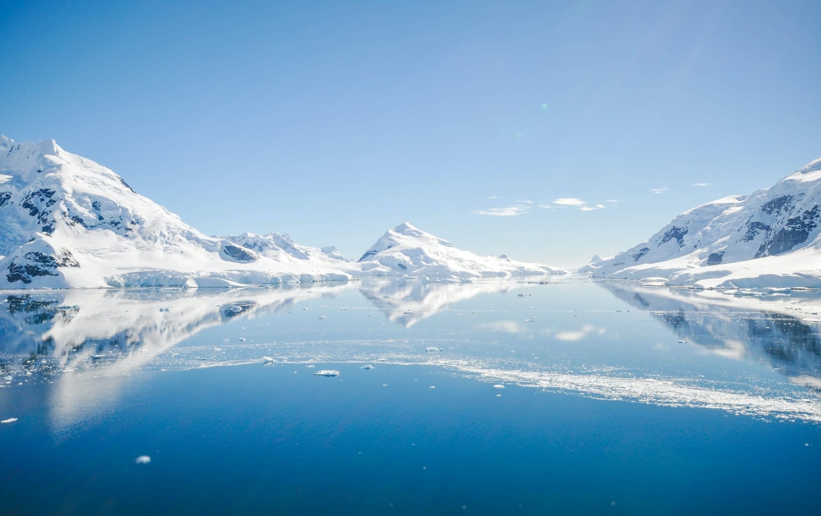 Antarctic scenery